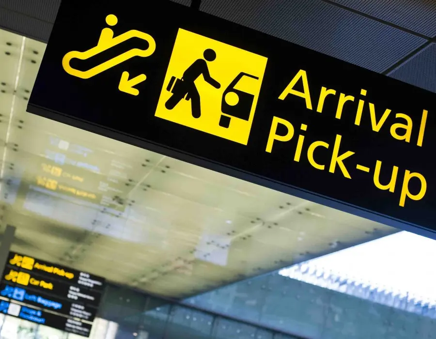 Airport transfer and arrival assistance for guests staying at Jas Green Villas